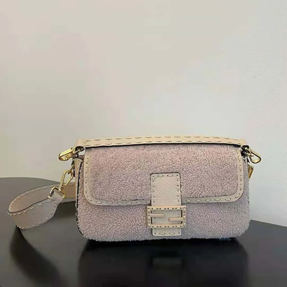 Fendi Baguette Pink Sheepskin Bag for Women