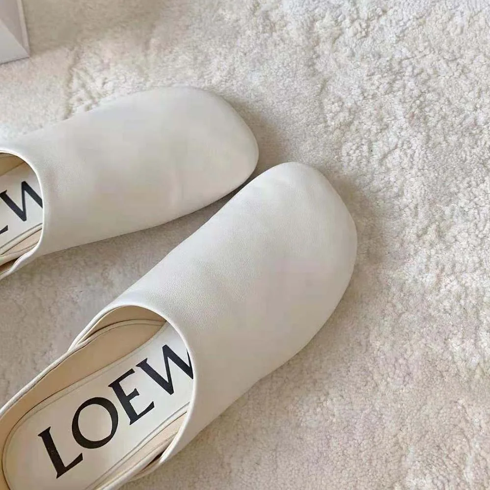 Loewe Toy Slipper in Goatskin for Women in White Loewe Toy Slipper in Goatskin for Women in White