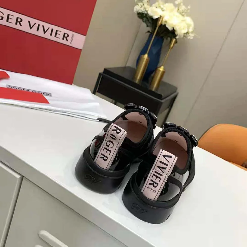 Roger Vivier Walky Viv' Strass Buckle Sneakers in Patent Leather for Women