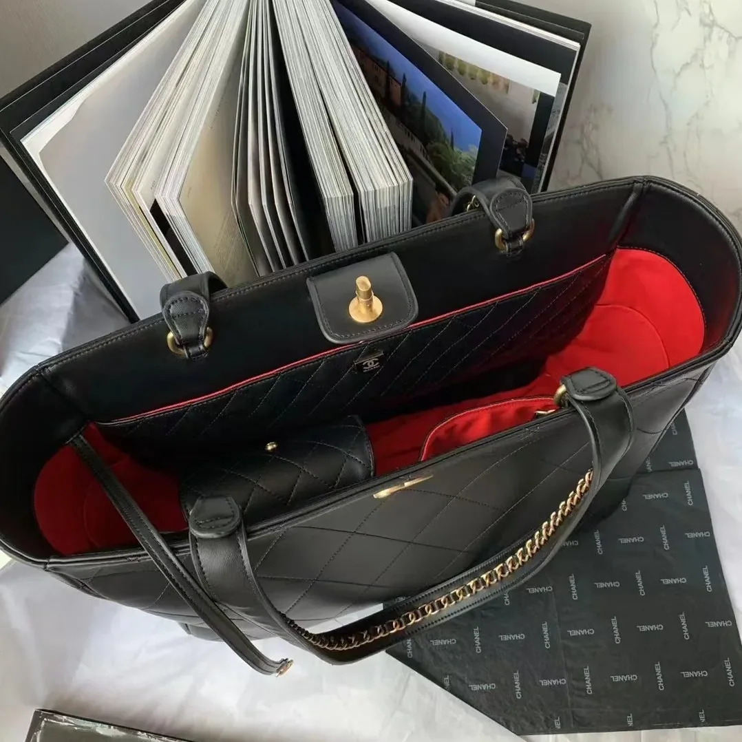 Chanel Shopping Bag Black