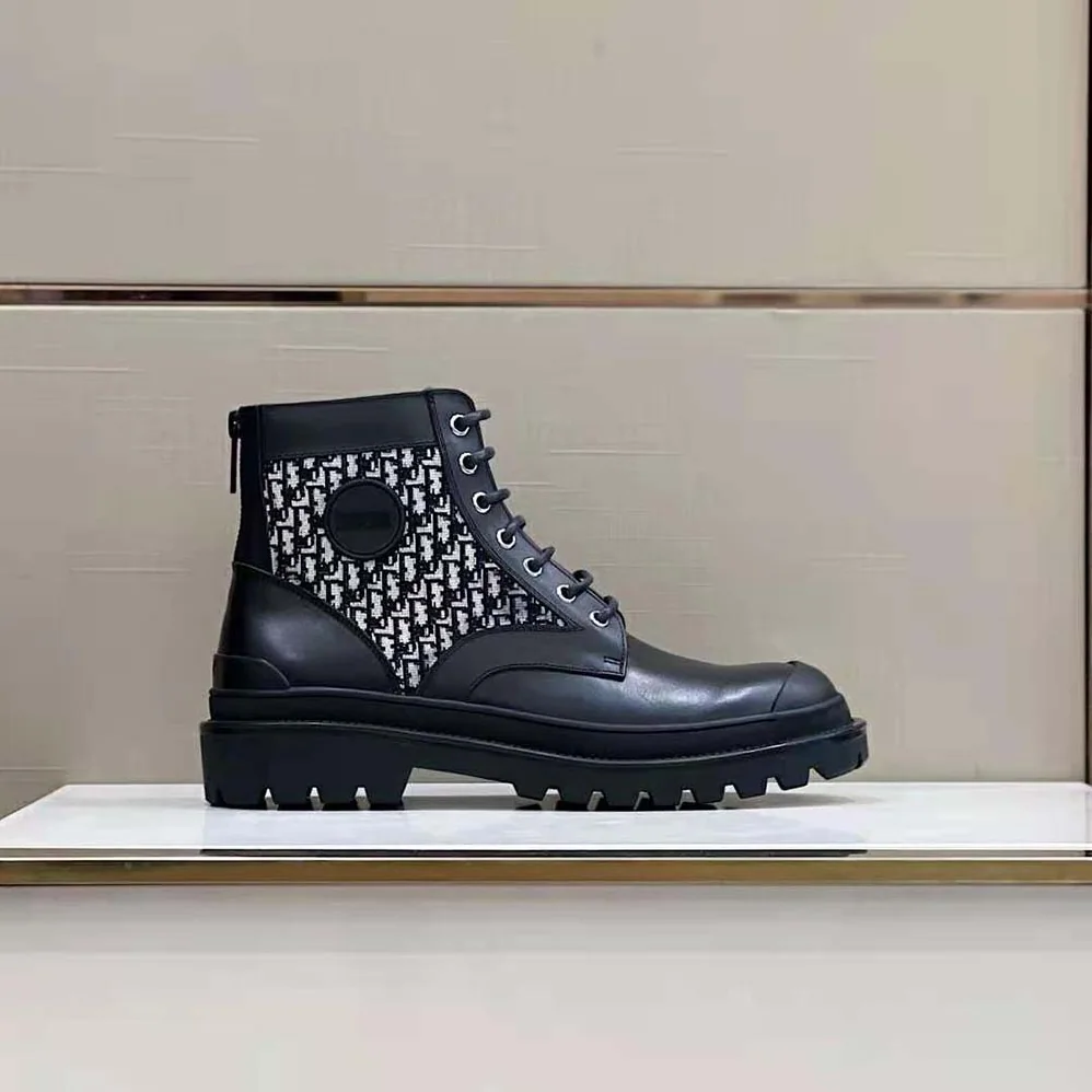 Dior Explorer Ankle Boot Black Smooth Calfskin and Beige and Black Dior Oblique Jacquard for Men Dior Explorer Ankle Boot Black Smooth Calfskin and Beige and Black Dior Oblique Jacquard for Men