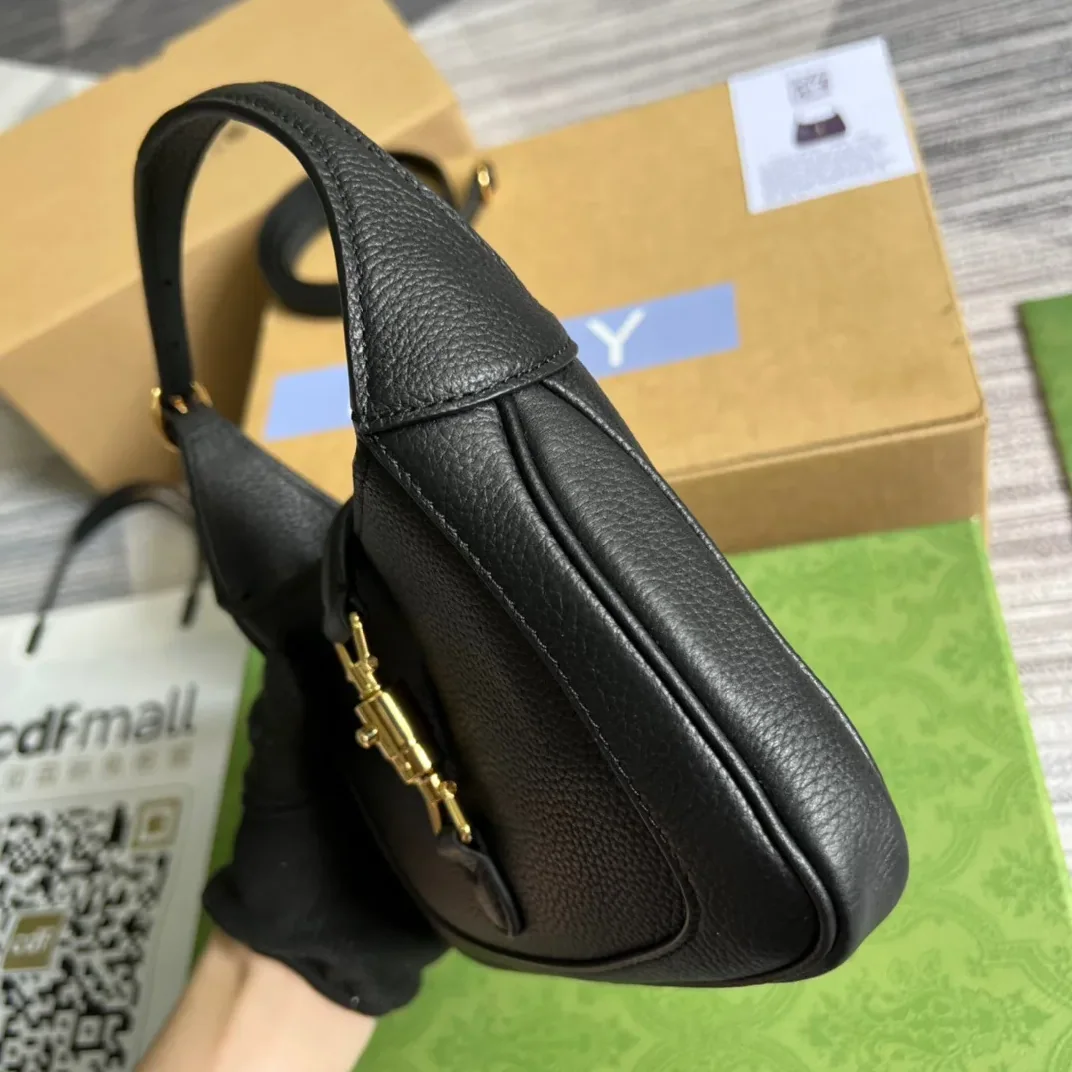 Gucci Jackie 1961 Mini Shoulder Bag Black Gucci Jackie 1961 Mini Shoulder Bag Black