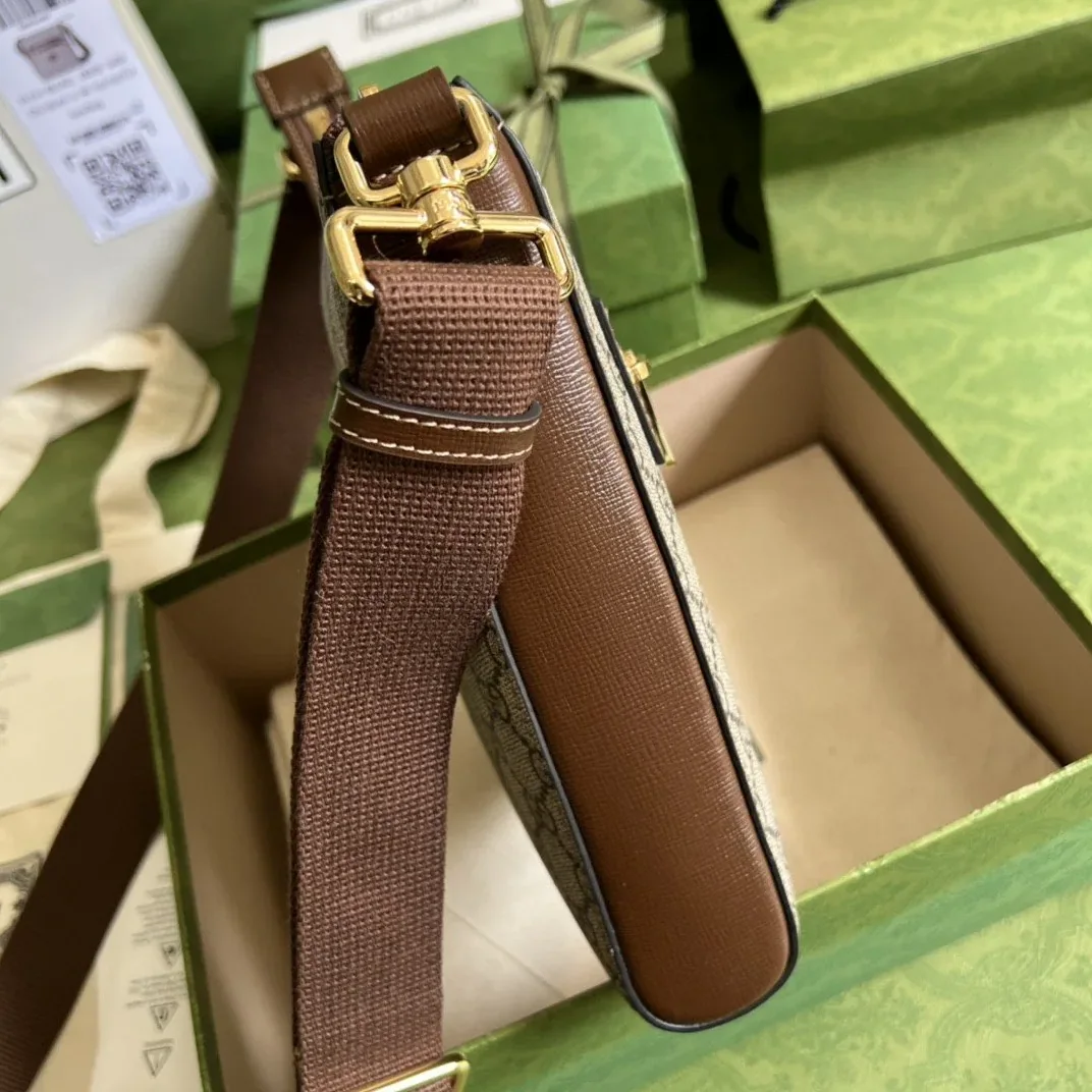 Gucci Supreme Messenger Bag Beige And Ebony GG Supreme Canvas /