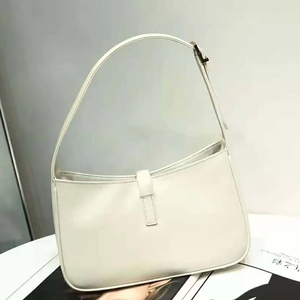 Saint Laurent YSL Le 5 A 7 Hobo Bag in Smooth Leather for Women in White