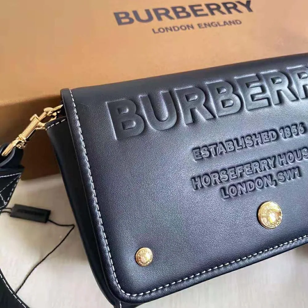 Burberry Small Horseferry Leather Crossbody Bag for Women in Black