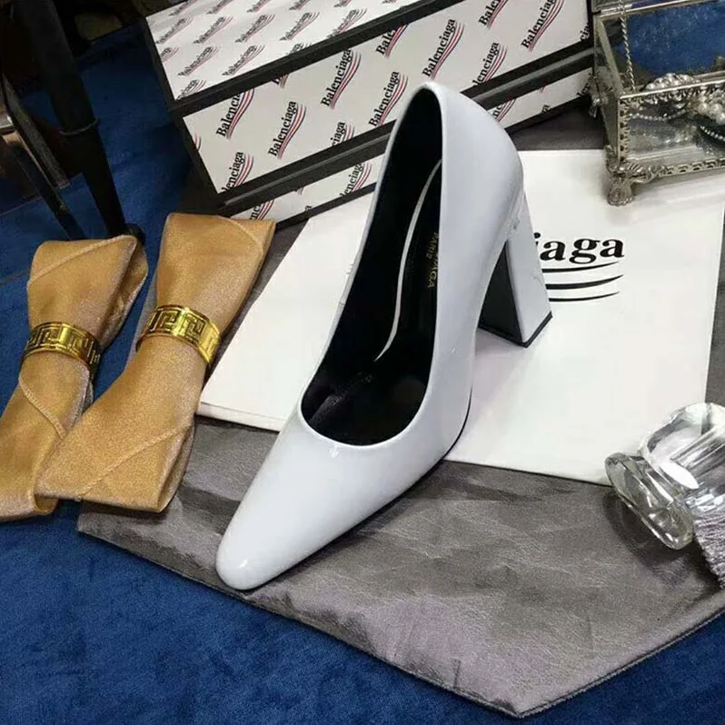 Balenciaga Shoes Round Toe Glazed Calfskin Pumps 110mm Heel for Women in White Balenciaga Shoes Round Toe Glazed Calfskin Pumps 110mm Heel for Women in White