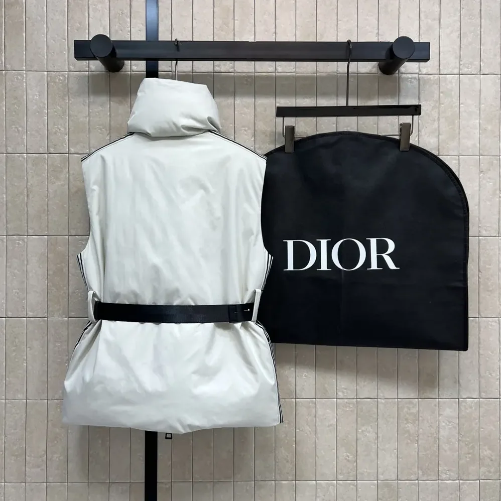 Dior DiorAlps Belted Puffer Vest White Padded Technical Taffeta for Women Dior DiorAlps Belted Puffer Vest White Padded Technical Taffeta for Women