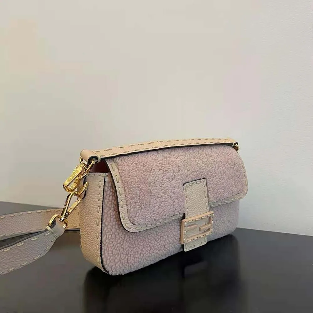 Fendi Baguette Pink Sheepskin Bag for Women