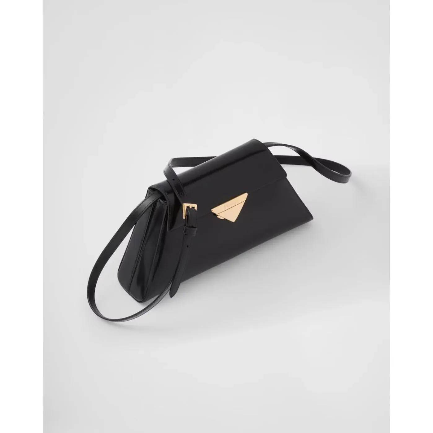 Prada Medium Brushed Leather Black Handbag 1BD343_ZO6_F0002_V_OOO- / 11.2 Inches Prada Medium Brushed Leather Black Handbag 1BD343_ZO6_F0002_V_OOO- / 11.2 Inches