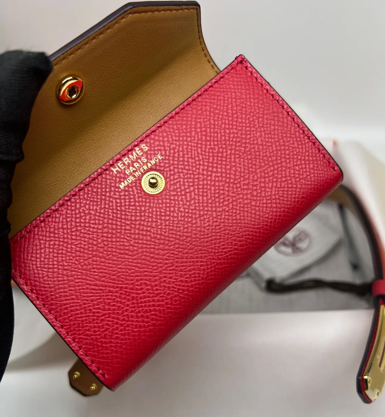 Hermes Kelly Pocket 18 Belt Rouge Radieux