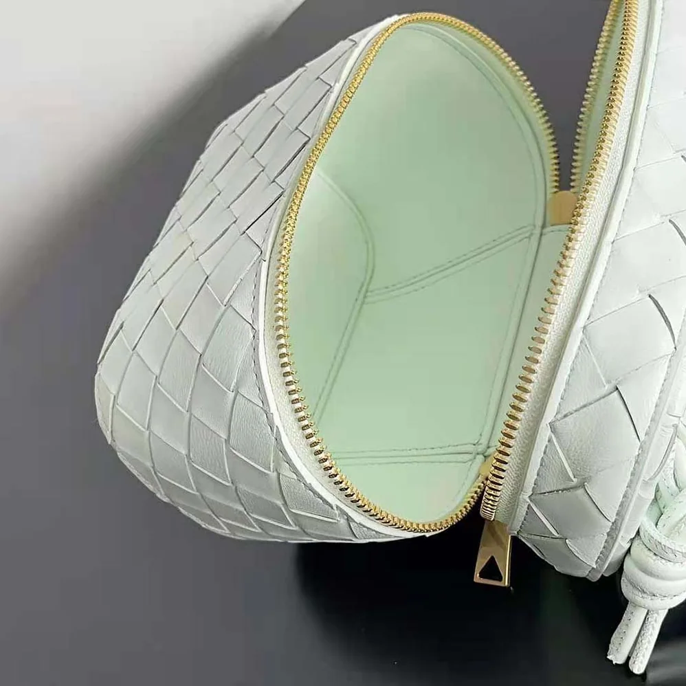 Bottega Veneta Mini Intrecciato Leather Vanity Case with Cross-Body Strap for Women in White Bottega Veneta Mini Intrecciato Leather Vanity Case with Cross-Body Strap for Women in White