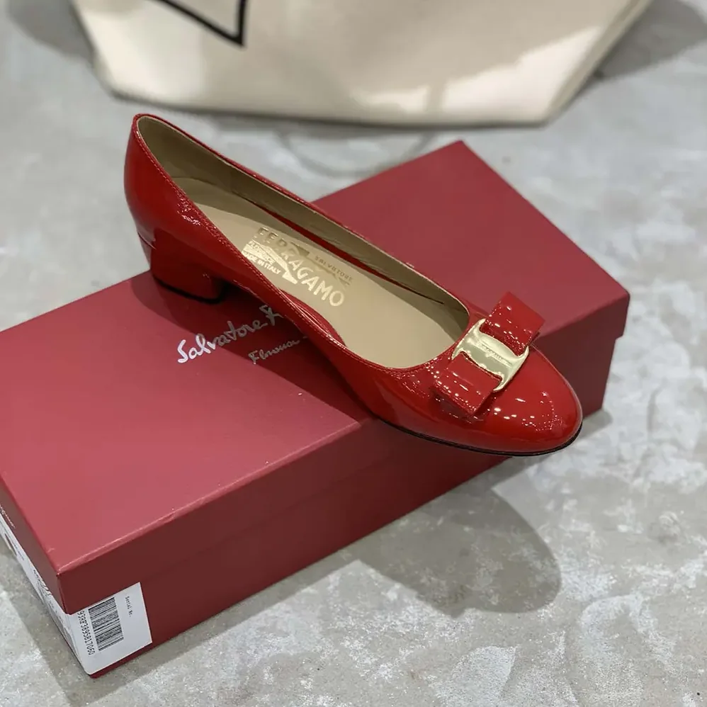 Salvatore Ferragamo Vara Pump for Women in Red