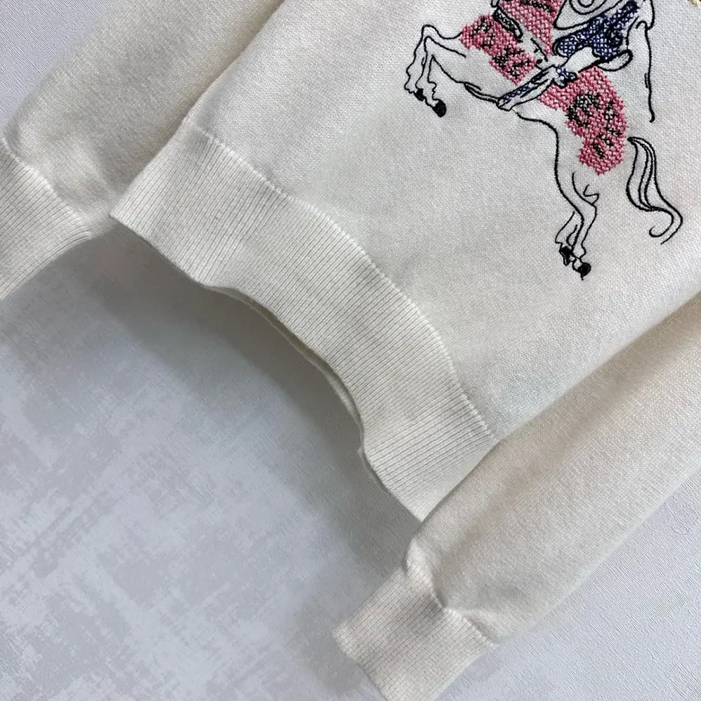 Burberry Cross Stitch EKD Wool Cashmere Sweater for Men in White