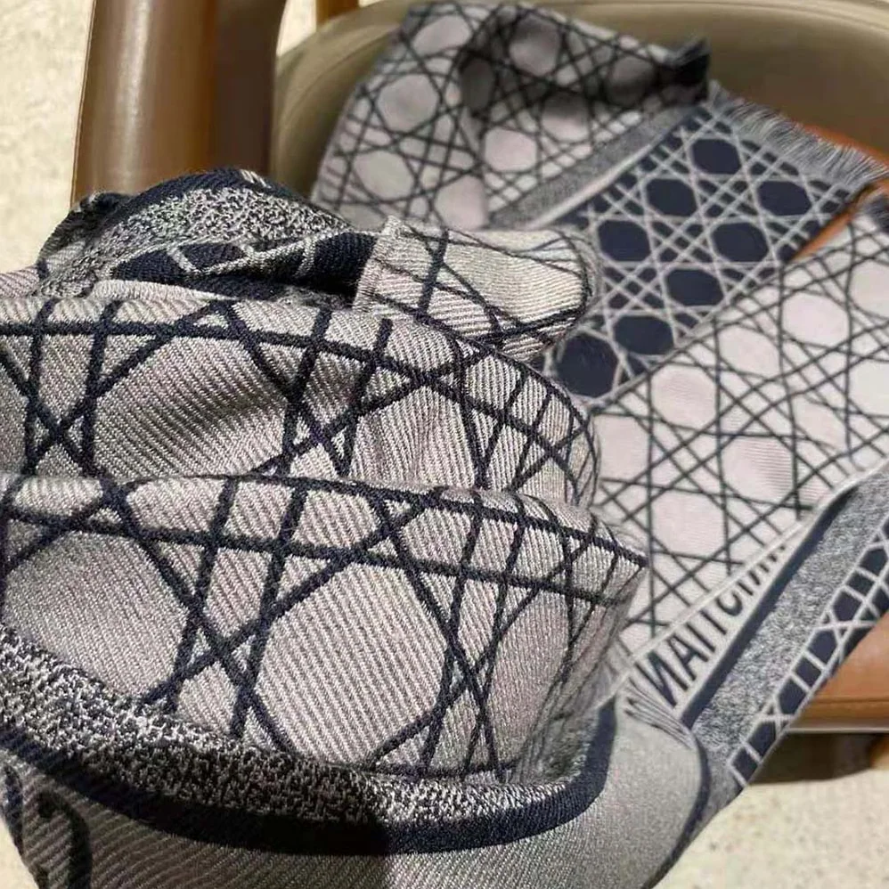 Dior Cannage Scarf Navy Blue and Gray Cashmere and Virgin Wool for Women Dior Cannage Scarf Navy Blue and Gray Cashmere and Virgin Wool for Women