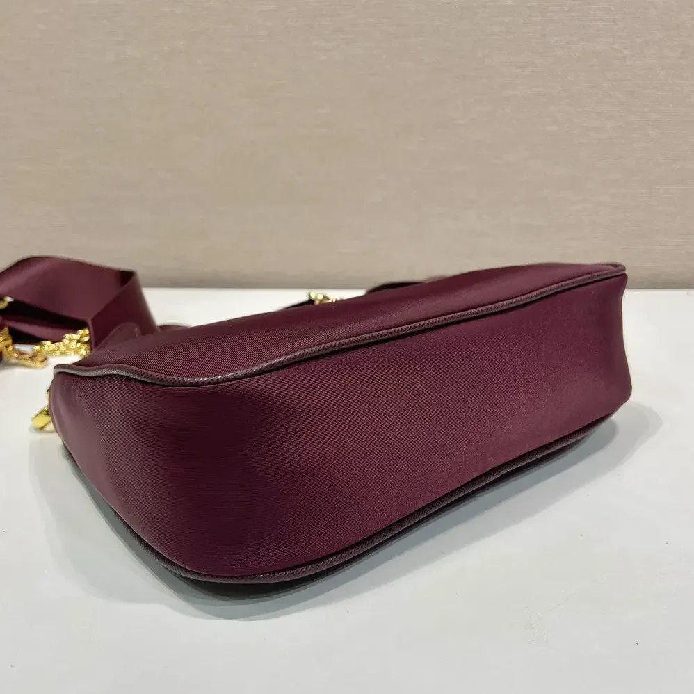 Prada Re-Edition 2005 Re for Women in Nylon Bag