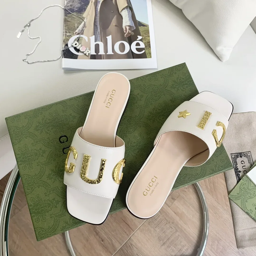 Gucci ‘Gucci' Slide White GG for Women Gucci ‘Gucci' Slide White GG for Women