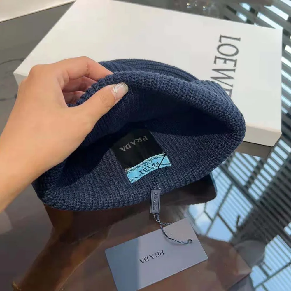 Prada Wool and Cashmere Beanie for Unisex in Navy