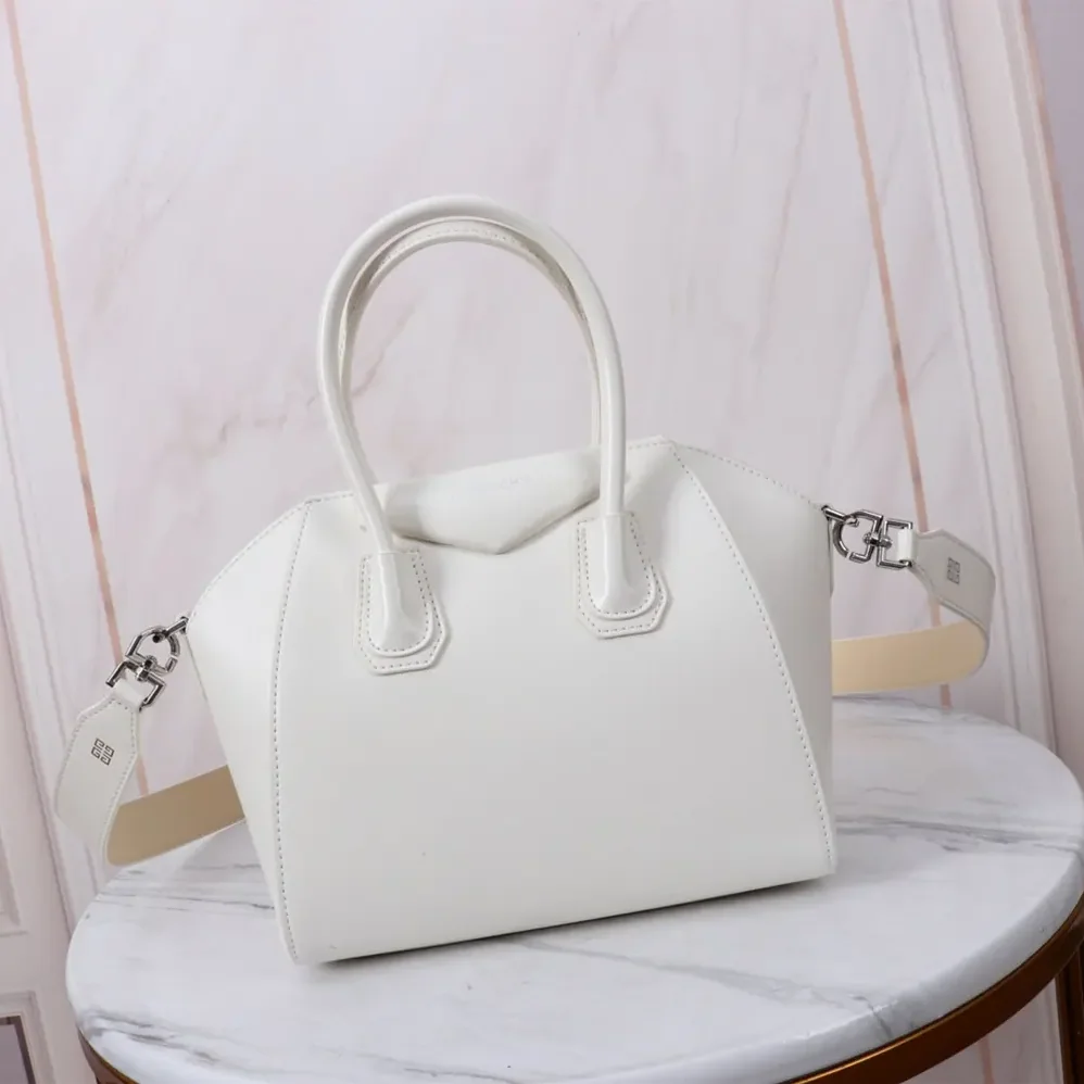 Givenchy Small Antigona Bag in Box Leather for Women in White