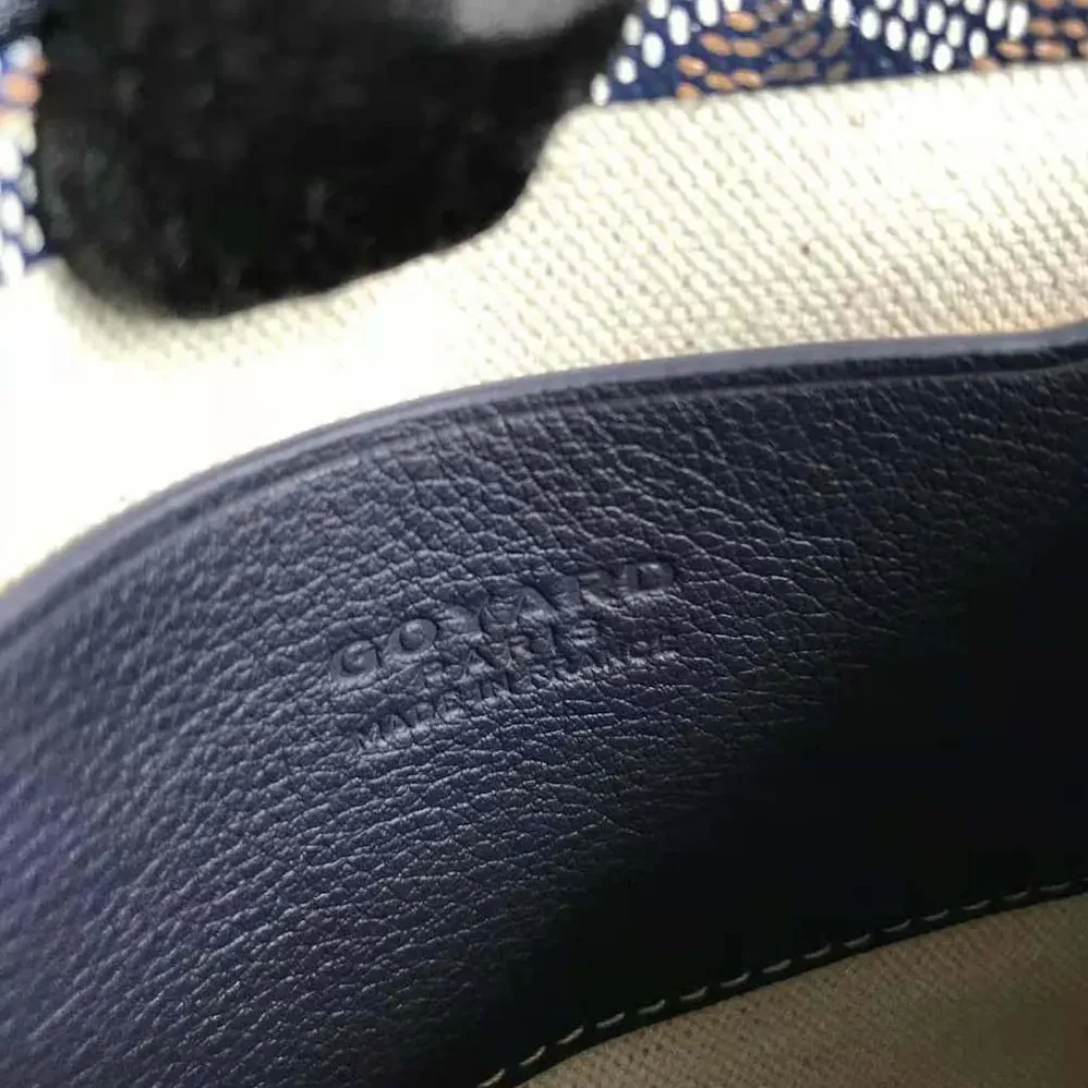 Goyard Plumet Pocket Wallet for Women in Navy