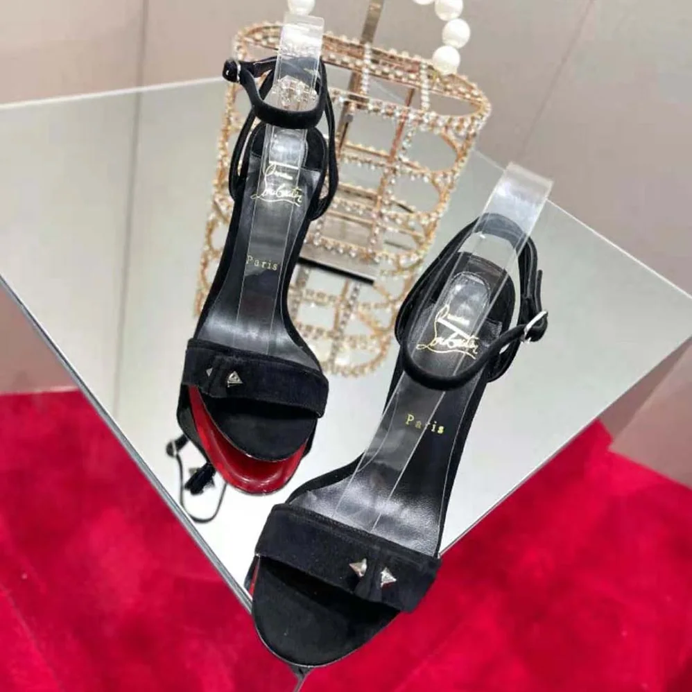 Christian Louboutin Umberta 100 mm in Suede Calfskin for Women in Black Christian Louboutin Umberta 100 mm in Suede Calfskin for Women in Black