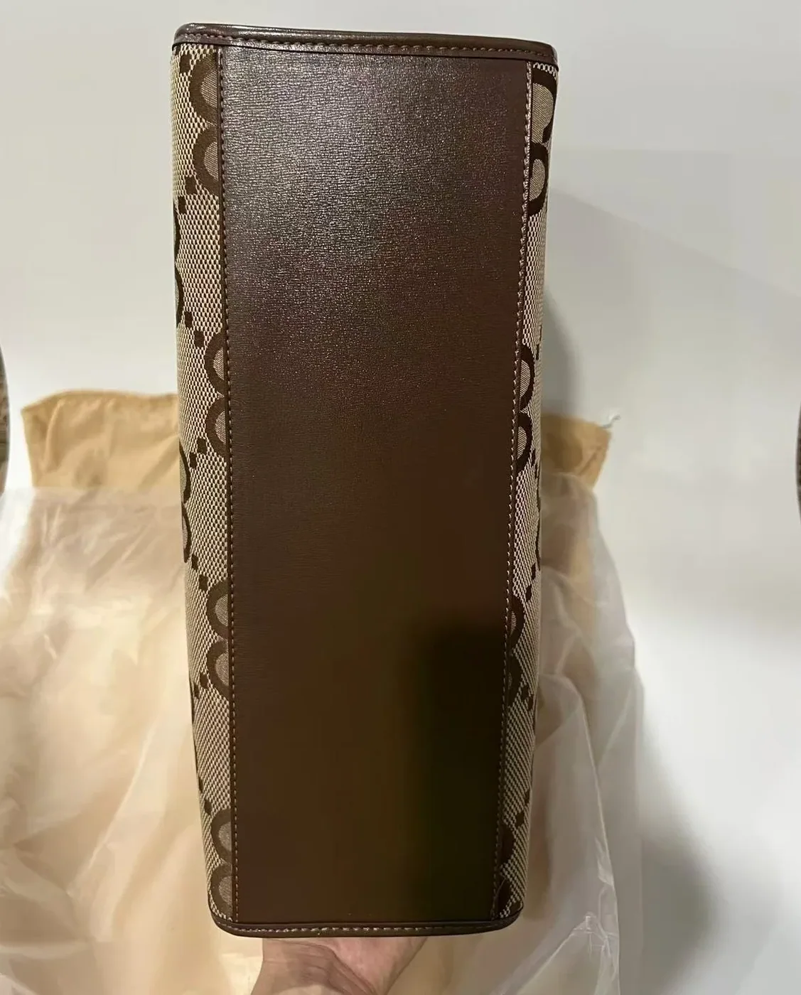 Gucci Tote Bag With Jumbo Camel And Ebony Jumbo GG Canvas / Gucci Tote Bag With Jumbo Camel And Ebony Jumbo GG Canvas /