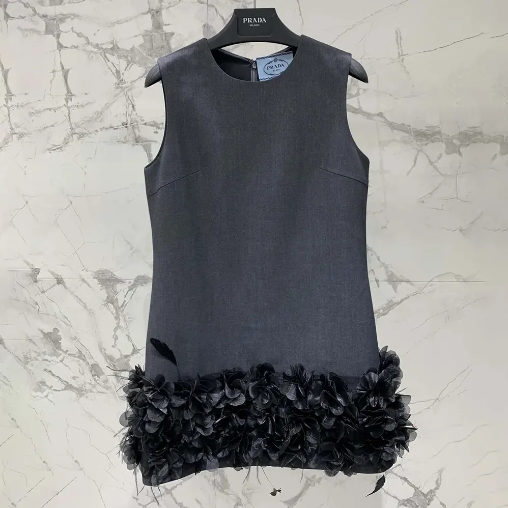 Prada Embroidered Wool Mini for Women in dress Prada Embroidered Wool Mini for Women in dress