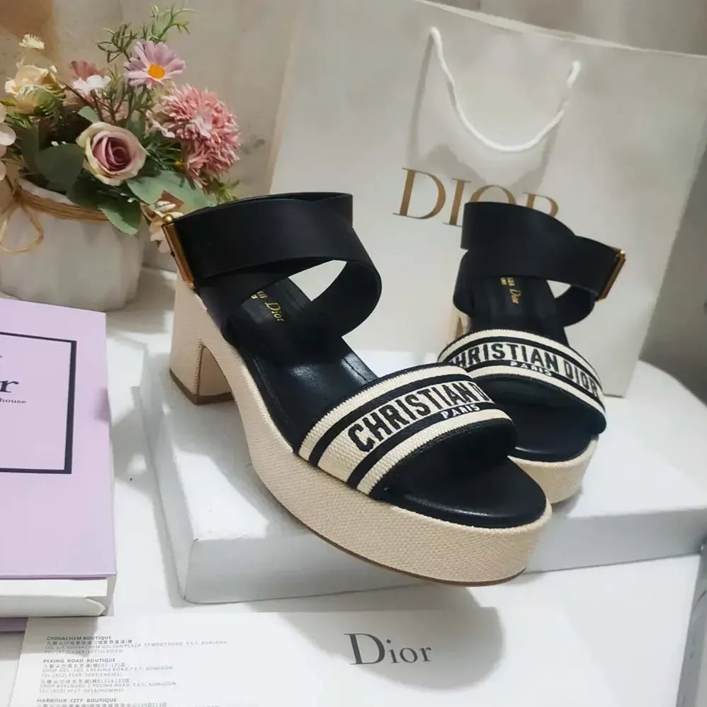 Dior Dioriviera Dway Heeled Sandal Natural Raffia with Black Calfskin and Embroidered Cotton for Women Dior Dioriviera Dway Heeled Sandal Natural Raffia with Black Calfskin and Embroidered Cotton for Women