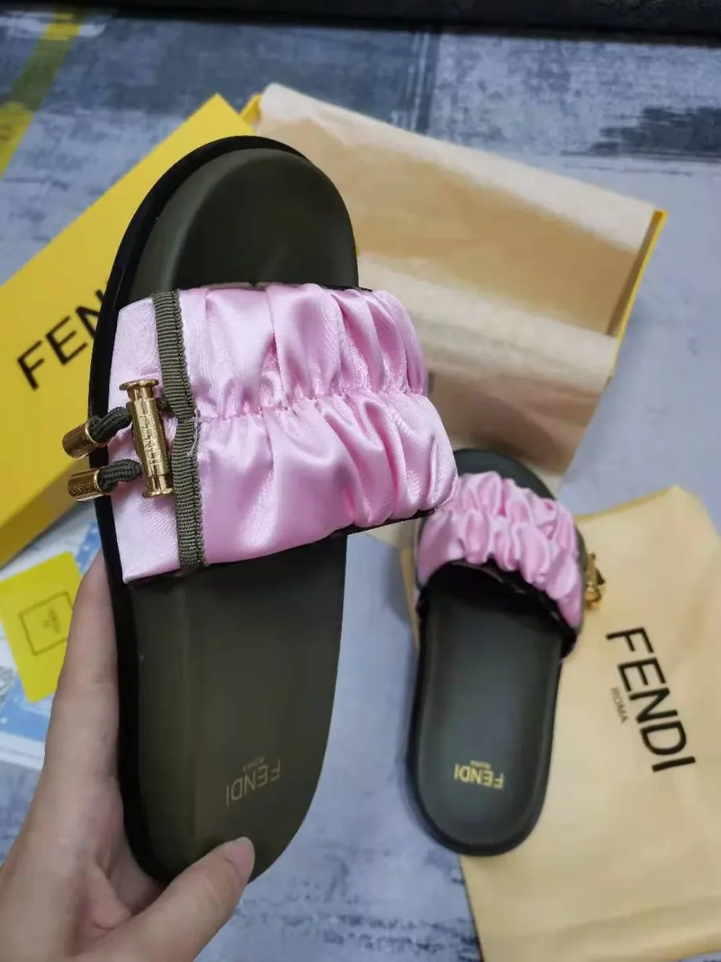 Fendi Feel Pink Satin Slides Fendi Feel Pink Satin Slides