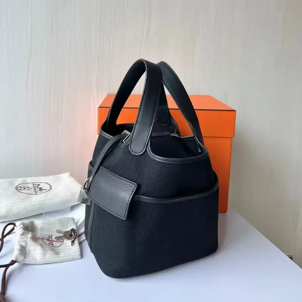 Hermes Picotin Lock 18 Pockets in Goeran Canvas Leather for Women in Black Hermes Picotin Lock 18 Pockets in Goeran Canvas Leather for Women in Black