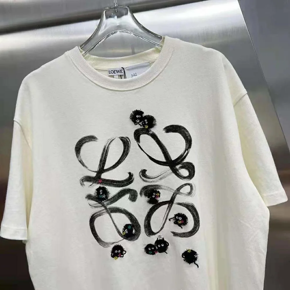 Loewe Susuwatari Anagram T-shirt in Cotton for Men in Beige Loewe Susuwatari Anagram T-shirt in Cotton for Men in Beige