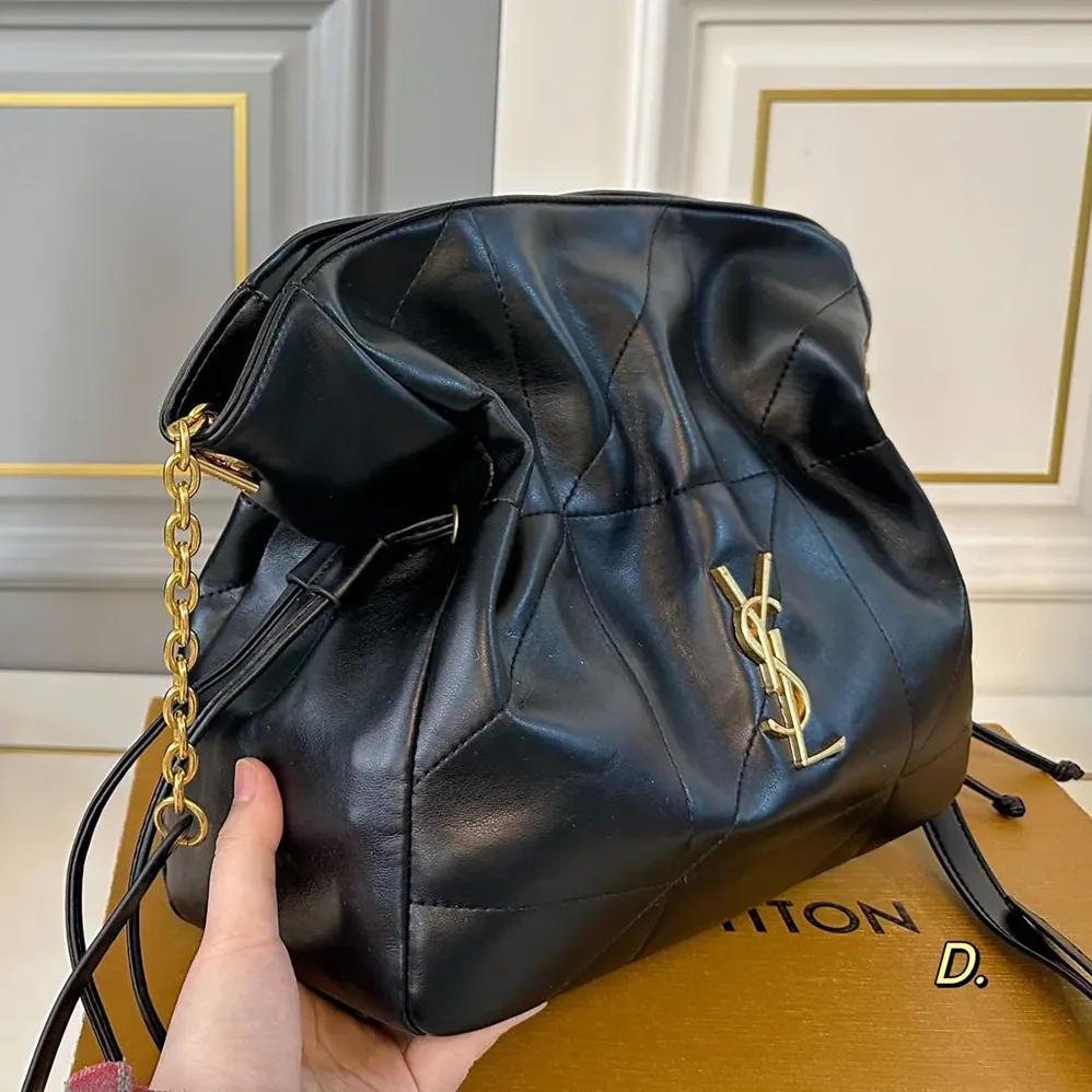Saint Laurent YSL Jamie Shopping Small in Lambskin for Women in Black