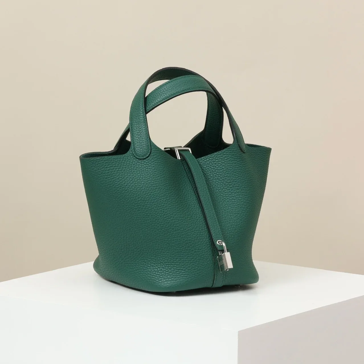 Hermes Picotin Lock 18 Bag Peacock Green / Hermes Picotin Lock 18 Bag Peacock Green /