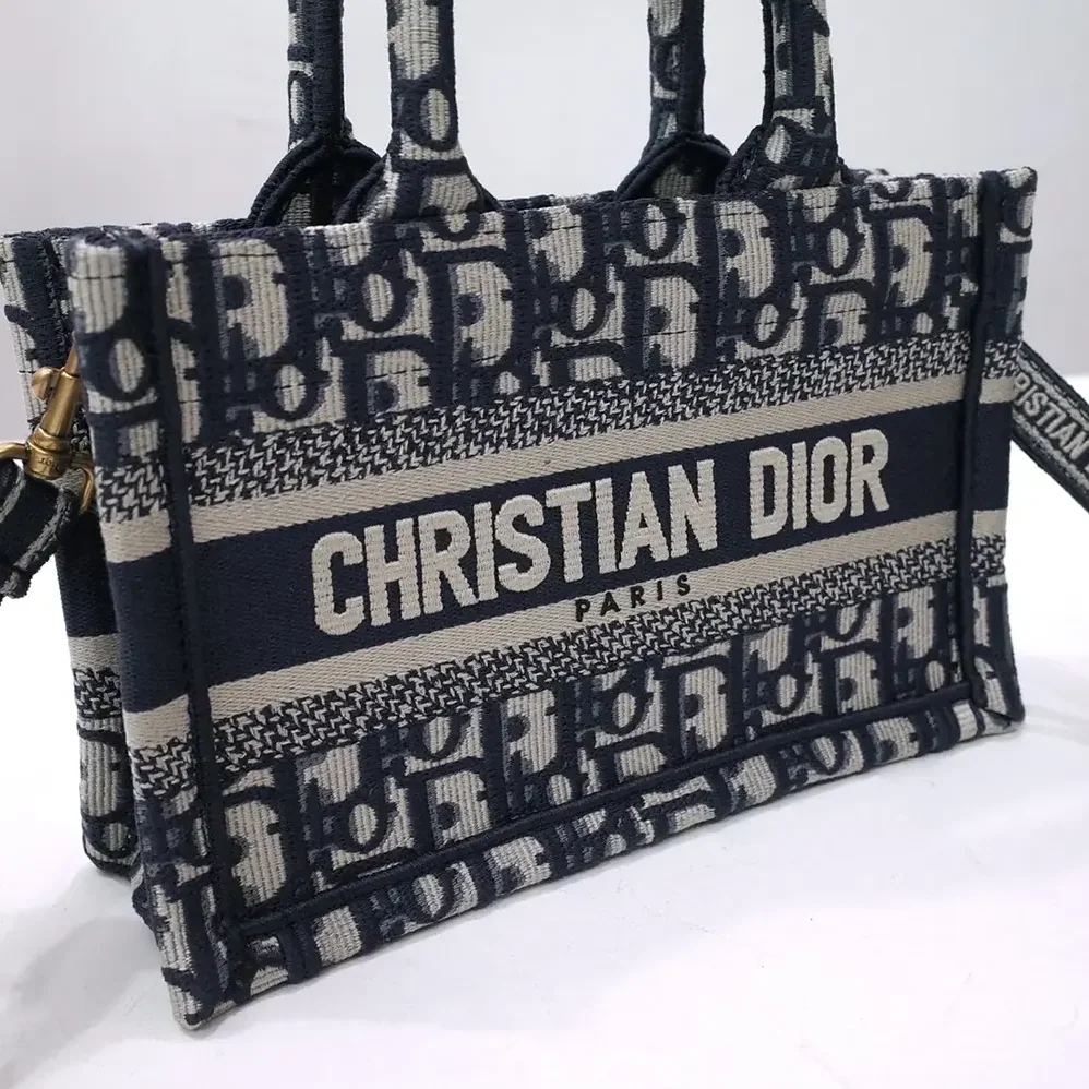 Dior Mini Dior Book Tote Blue Dior Oblique Embroidery for Women Dior Mini Dior Book Tote Blue Dior Oblique Embroidery for Women