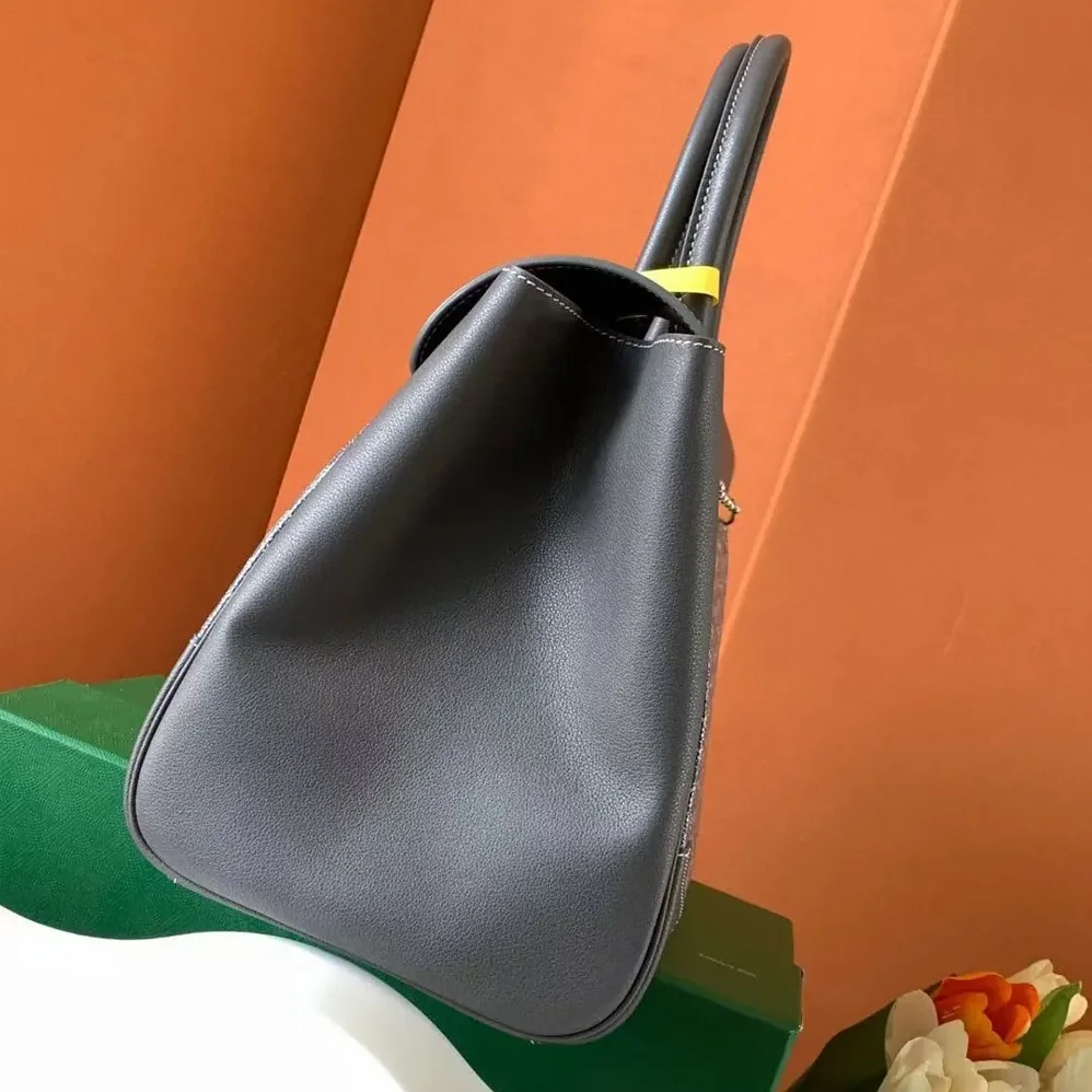 Goyard Saïgon Tote Bag for Women in Grey