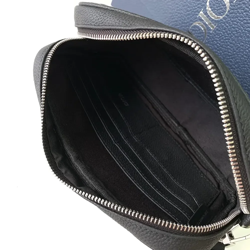 Dior Toiletry Bag Beige and Black Dior Oblique Jacquard for Men Dior Toiletry Bag Beige and Black Dior Oblique Jacquard for Men