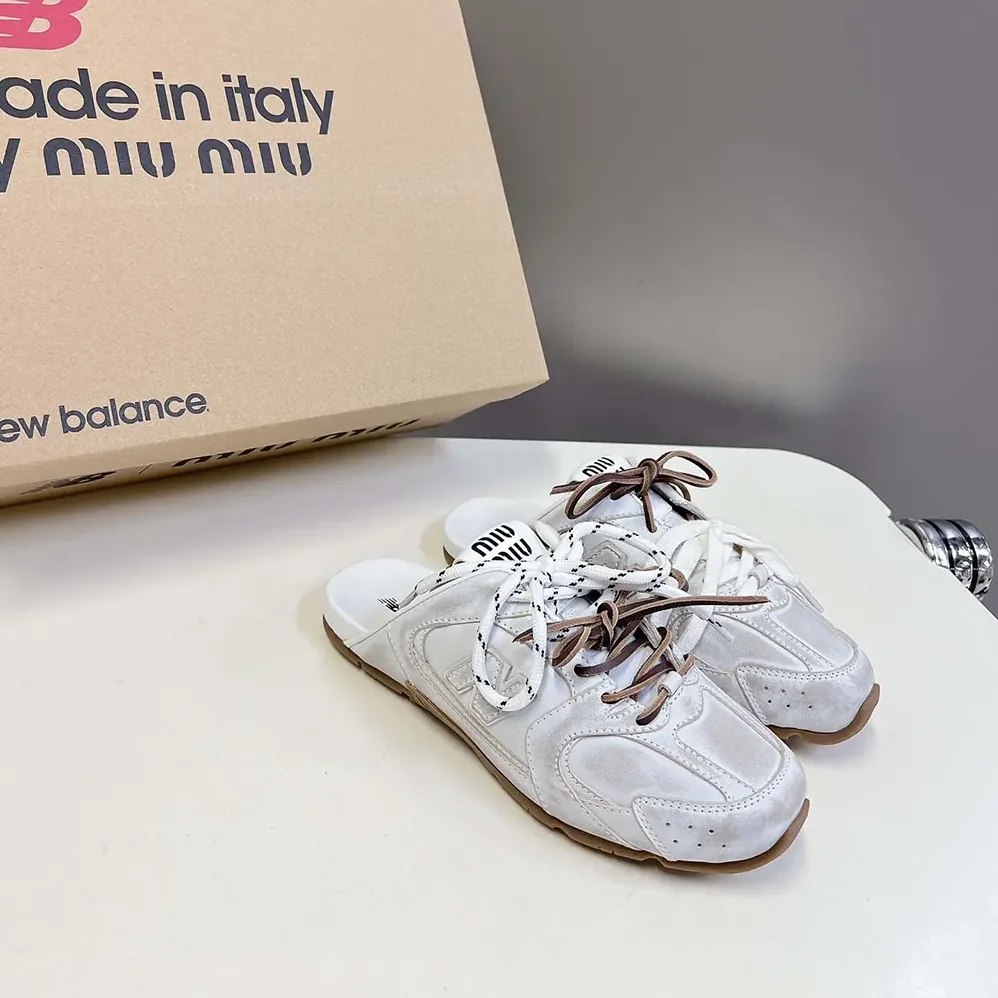 Miu Miu New Balance X Miu Miu 530 SL Deco Calf Leather Mules for Women in White Miu Miu New Balance X Miu Miu 530 SL Deco Calf Leather Mules for Women in White