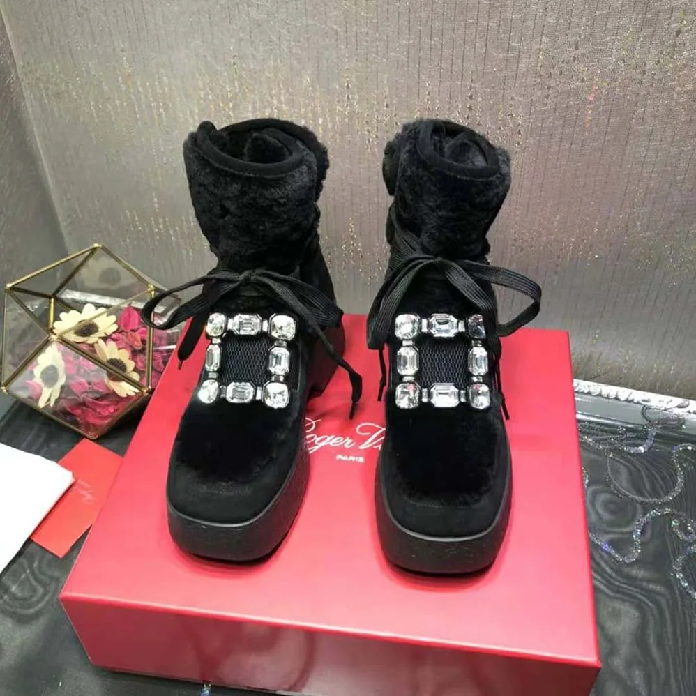 Roger Vivier Viv' Rangers Strass Buckle Flatform Booties in Suede for Women in Black Roger Vivier Viv' Rangers Strass Buckle Flatform Booties in Suede for Women in Black