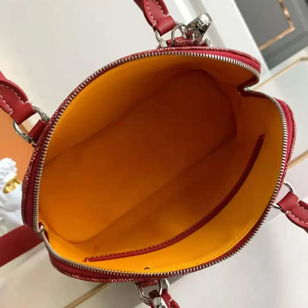 Goyard Vendôme PM Bag for Women in Red Goyard Vendôme PM Bag for Women in Red