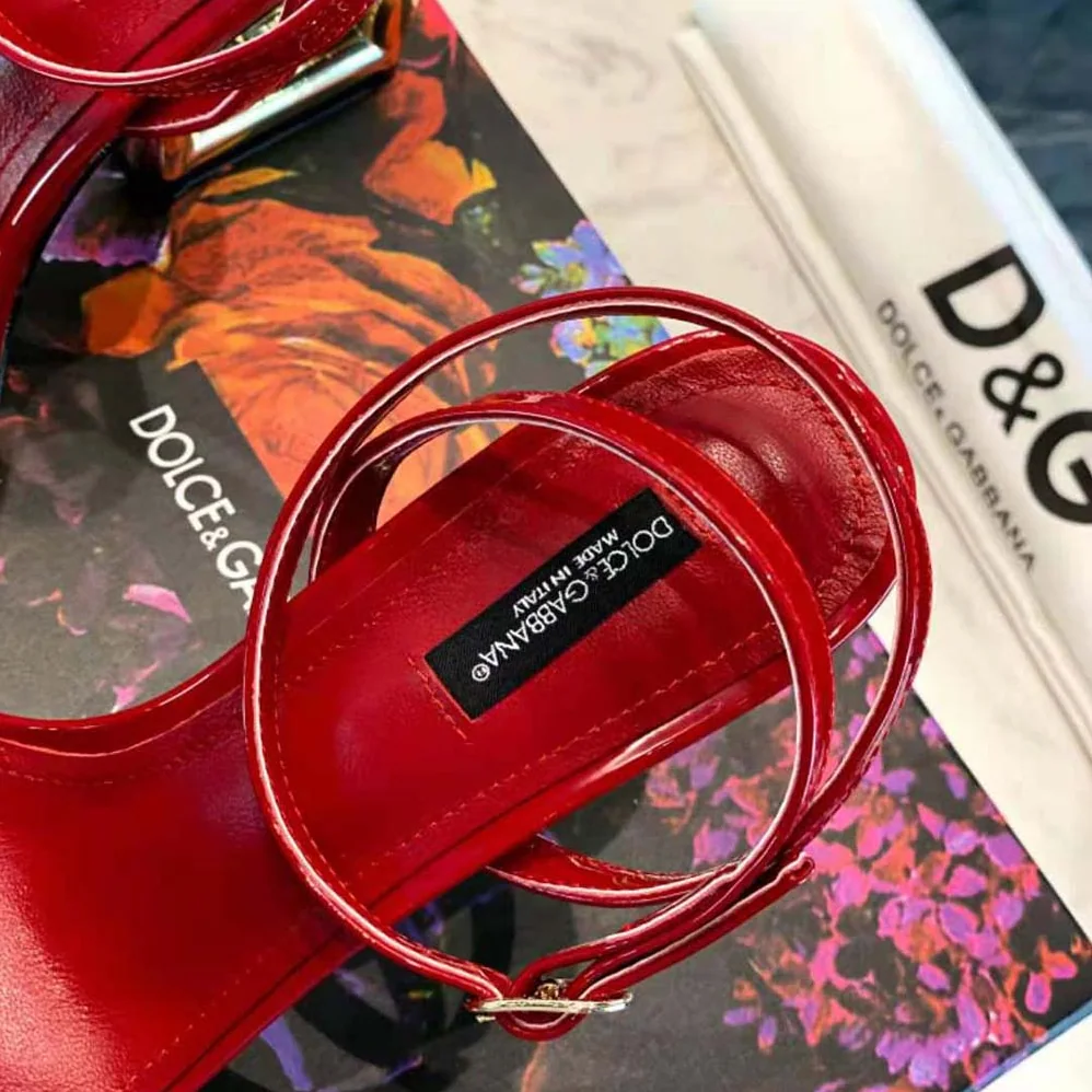 Dolce Gabbana D&G Patent Leather Sandals with 3.5 Heel for Women in Red Dolce Gabbana D&G Patent Leather Sandals with 3.5 Heel for Women in Red