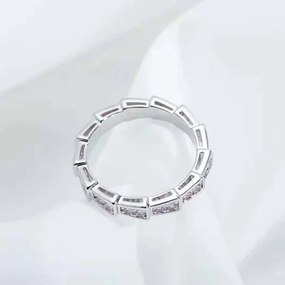 Bvlgari Precious Beauty of the Scales Serpenti Viper Ring for Women