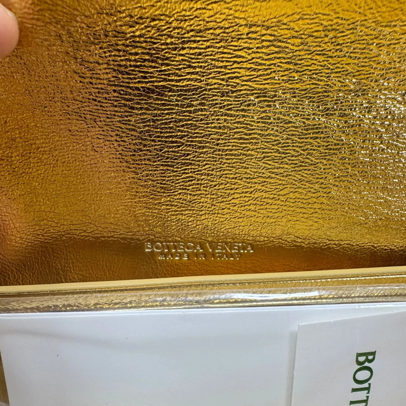 Bottega Veneta Andiamo Clutch in Gold Metallic Gold Hardware