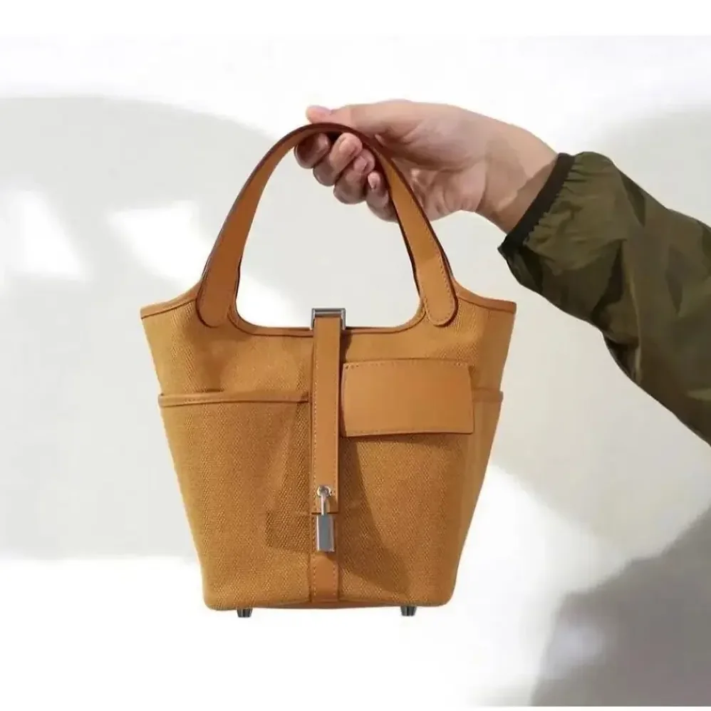 Hermes Picotin Lock 18 Pockets in Goeran Canvas Leather for Women in Brown Hermes Picotin Lock 18 Pockets in Goeran Canvas Leather for Women in Brown