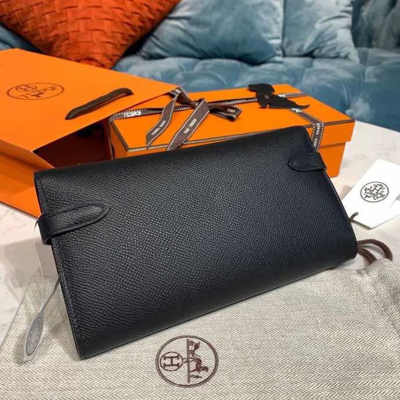 Hermes Kelly Wallet To Go Woc Black With Gold Toned Hardware Bag /