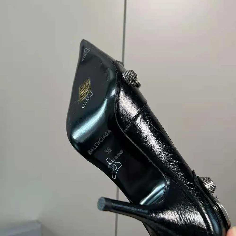 Balenciaga Cagole 90mm Pump in Black Arena Lambskin for Women Balenciaga Cagole 90mm Pump in Black Arena Lambskin for Women
