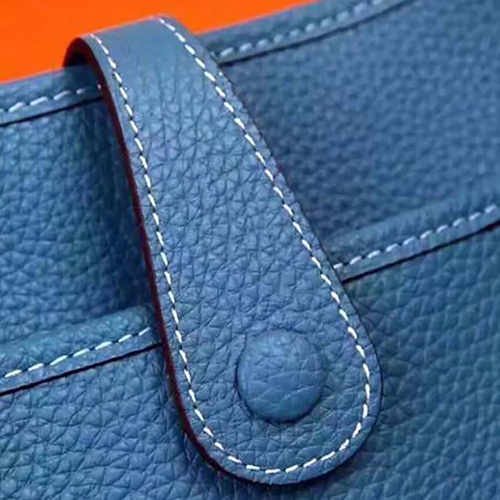 Hermes Evelyne 16 Shoulder Bag in Calfskin for Women in Navy Hermes Evelyne 16 Shoulder Bag in Calfskin for Women in Navy