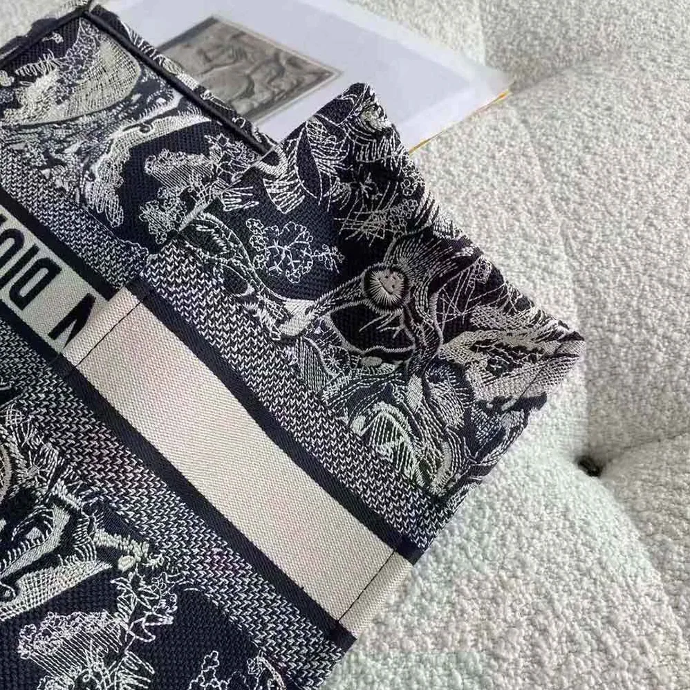 Dior Small Dior Book Tote Blue Toile de Jouy Reverse Embroidery for Women Dior Small Dior Book Tote Blue Toile de Jouy Reverse Embroidery for Women