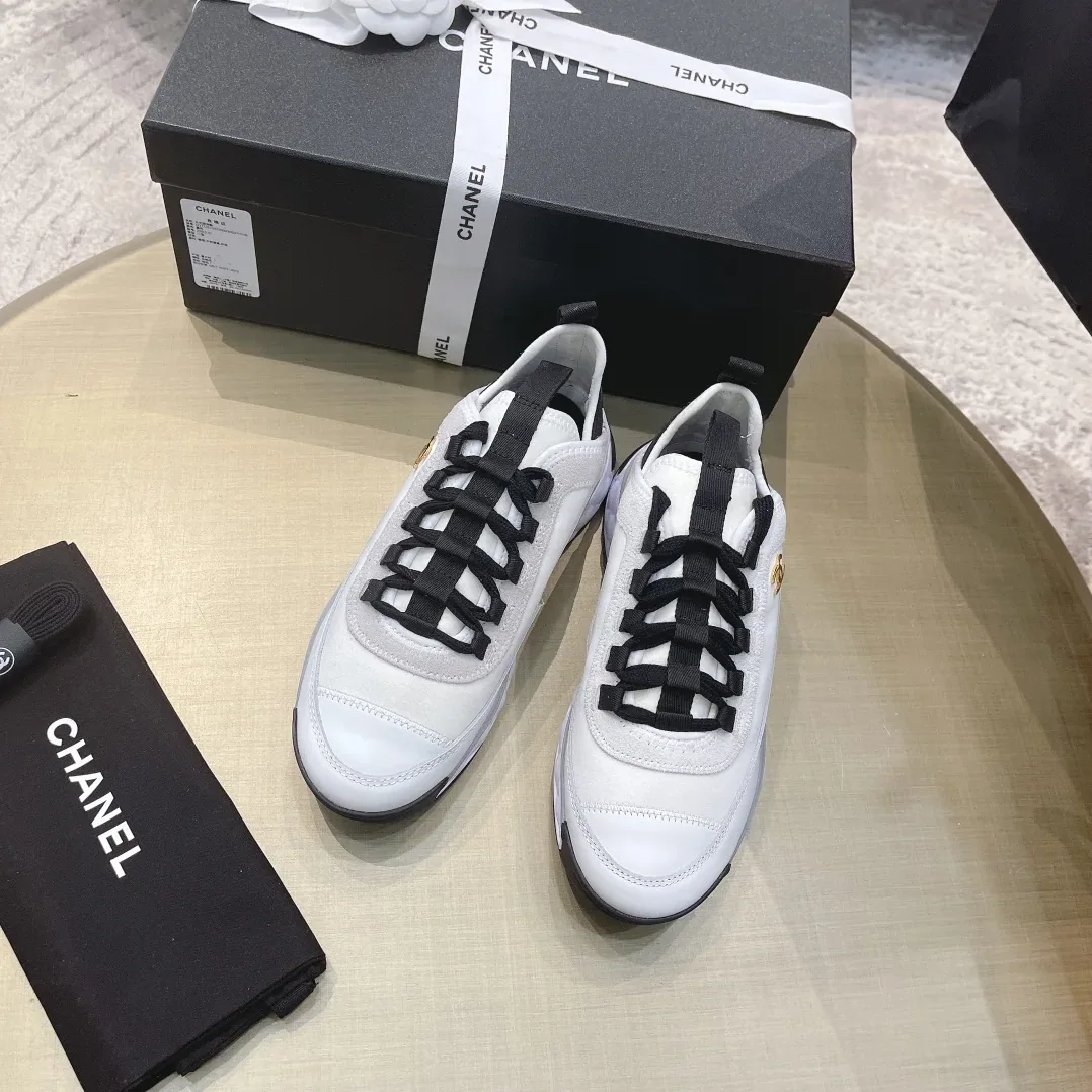 Chanel Sneakers Beige , Shoes / for Women Chanel Sneakers Beige , Shoes / for Women