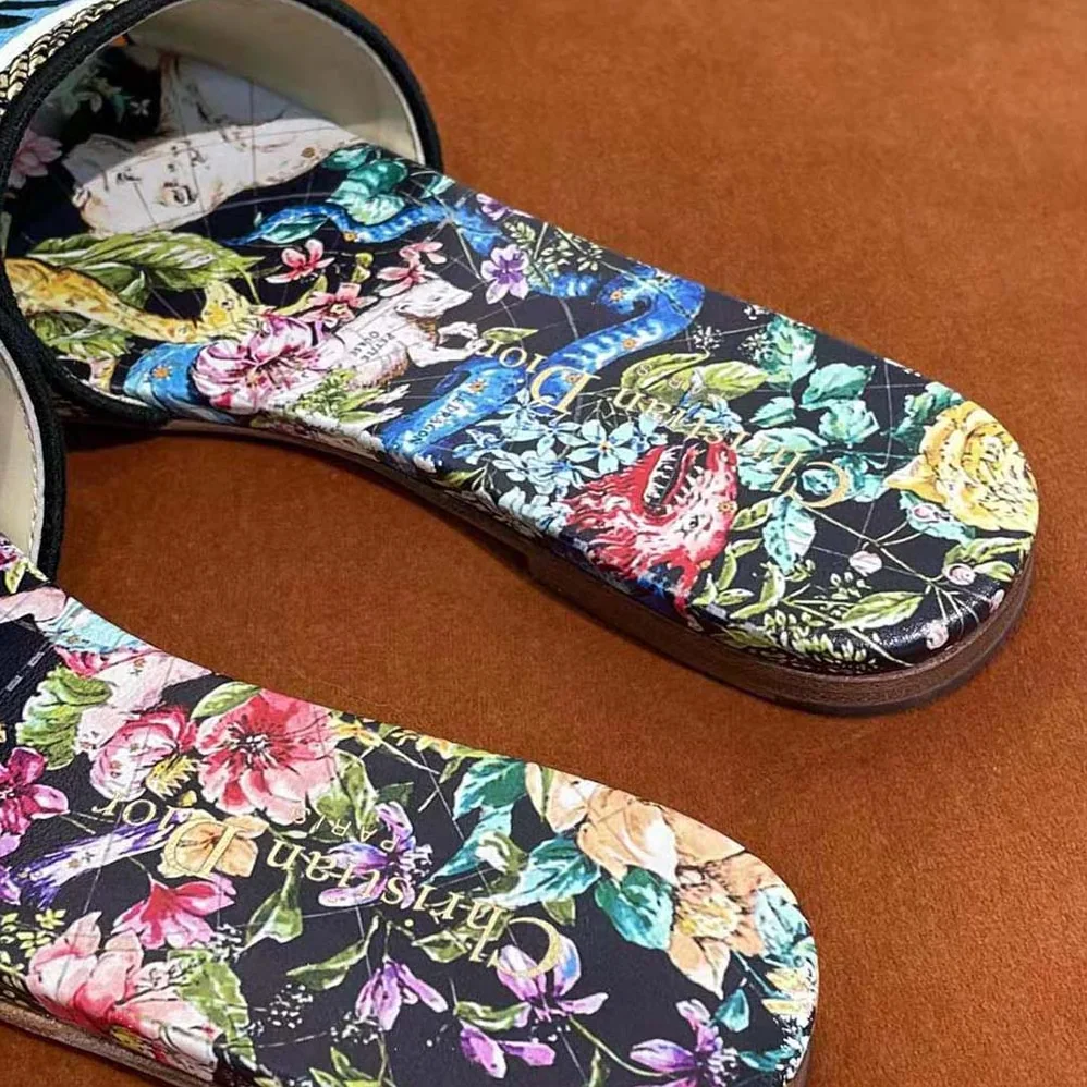 Dior Dway Slide Black Multicolor Embroidered Cotton with D for Women in Constellation Motif