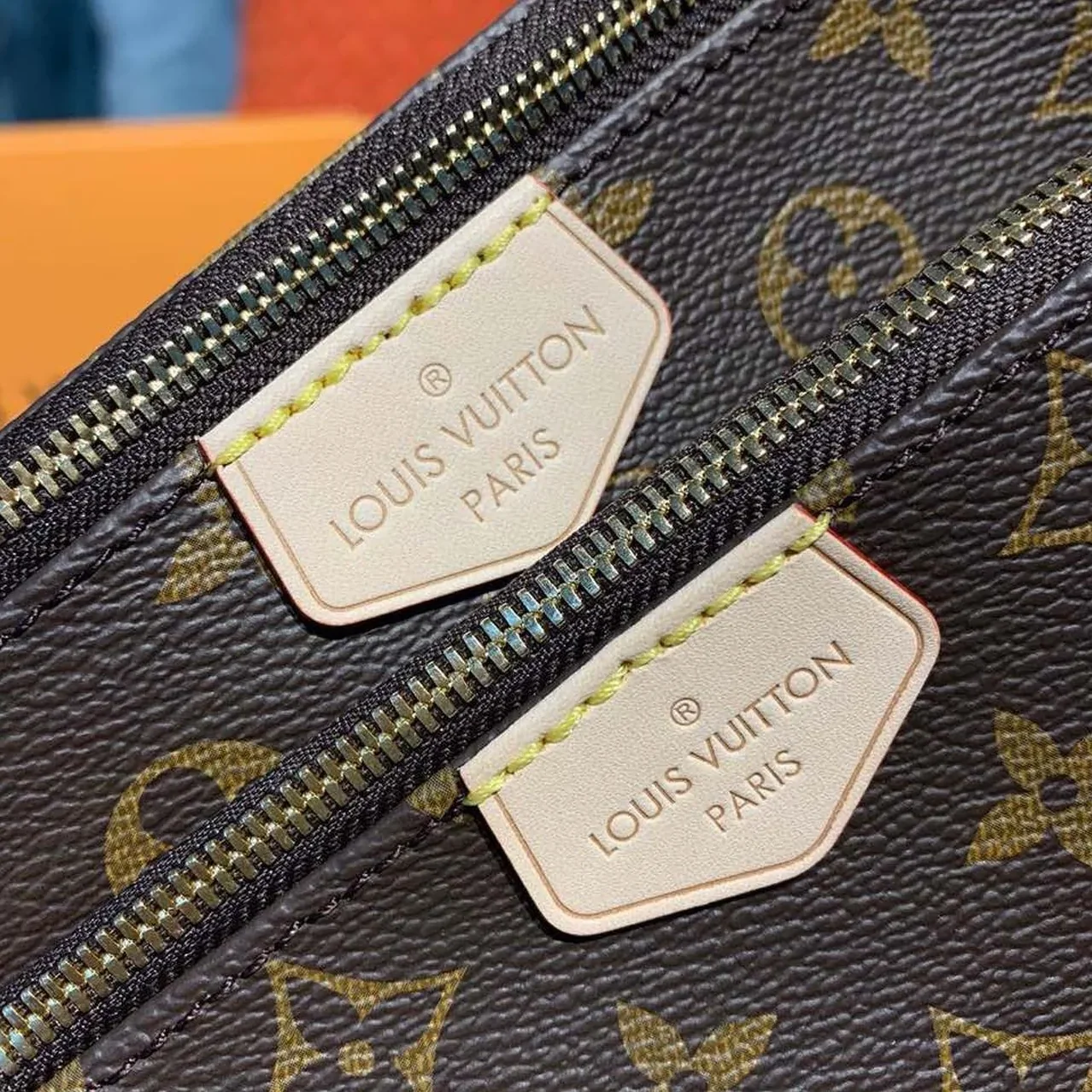 Louis Vuitton Multi Pochette Accessoire Shoulder Bag / Blue Monogram Canvas Gold Hardware Louis Vuitton Multi Pochette Accessoire Shoulder Bag / Blue Monogram Canvas Gold Hardware