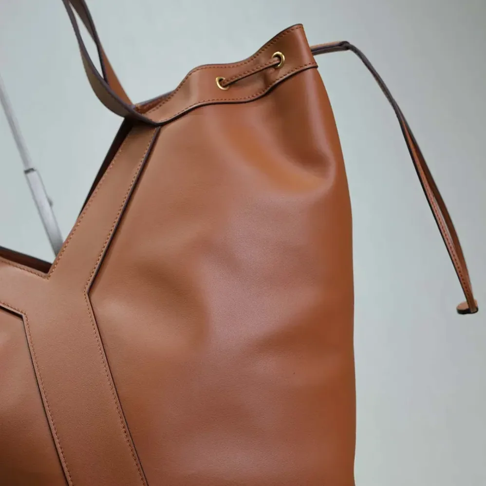 Saint Laurent YSL Y Large Hobo in Leather for Women in Brown
